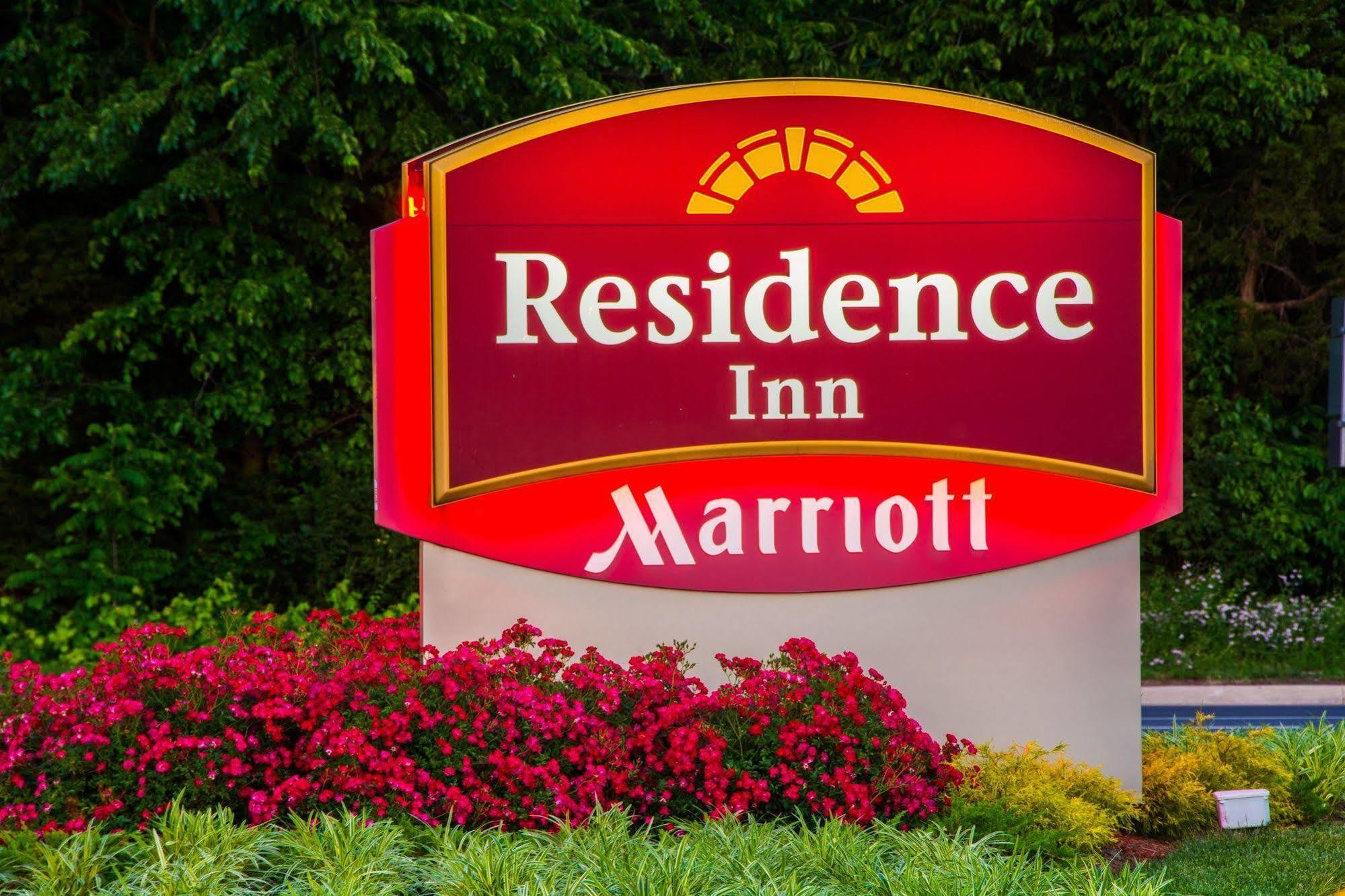 Residence Inn By Marriott Herndon Reston Экстерьер фото